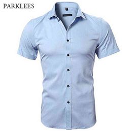 Blue Bamboo Fiber Shirt Mannen 2018 Zomer Korte Mouw Mens Jurk Shirts Casual Slanke Fit Easy Care Solid Non Iron Chemise Homme G0105