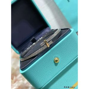 Blue box Klassieke designer TF-armband top Precisie en minimalistische diamantkleurscheiding met enkele rij voor jonge vrouwen, elegant, voortreffelijk gepersonaliseerd veelzijdig