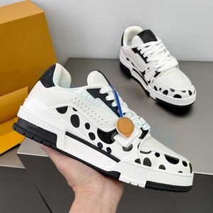 Zapatillas de deporte de diseñador de alta calidad, zapatillas de deporte x YK, zapatillas de deporte para correr, amarillo, rojo, negro, verde, suela de goma para hombres, zapatillas de deporte de piel de becerro con punto de onda de moda