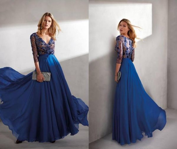 Bleu Chic Mère De La Mariée Robes Col En V Dentelle Appliqued Jupes En Mousseline De Soie Longueur De Plancher Robe D'invité De Mariage Sur Mesure Robes De Bal