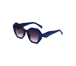 Azul Clásico Retro para Hombres Moda Mujer Negocios Asuntos Todo fósforo Turismo Al aire libre Hexagonal Cuadrado Adumbral Marca Gafas de sol negras