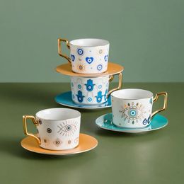Tasse de café en céramique en céramique Blue Europe Européen Retour à la maison Tasse de thé à thé l'après-midi et soucoupes Coffee 240420