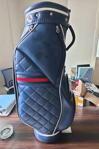 Sacs de golf bleus Sacs chariot unisexes Fabriqués en PU, imperméables et légers Contactez-nous pour plus de photos