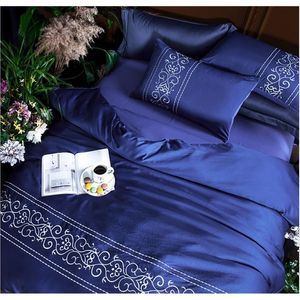 Blue Imitated Silk Bedclothes Bed Blad Set Katoen Koning Queen Size 4pcs Geborduurde Beddengoed Satijn Dekbedovertrek Kussenslopen T200706