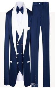 Blue Men Wedding Suits Nieuw merk Fashion Design Real Groomsmen White Shawl Rapel Bruidegom Tuxedos Mens Tuxedo WeddingProm Suits 3 PI5017224