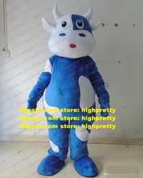 Blue Milk Cow Bossy Bovins Cosf Mascot Costume Adulte Cartoon Characon Titifit Suisse Image Promotion de mariage Célébration ZZ7930