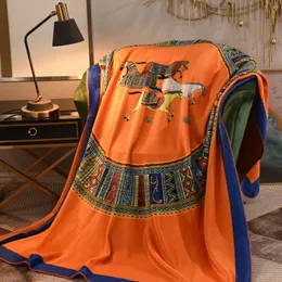 Azul naranja Diseñador de lujo Manta Caballo Impreso Palacio Corte Sofá Cama Doble capa Zorro Terciopelo Cuadrado Top Diseñadores Alfombra Mantas Decoración para el hogar