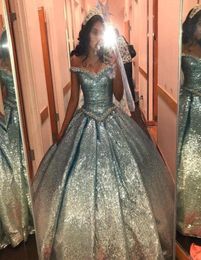 Paillettes bleues robes de bal satin sweet 16 robes 2021 cristaux perlés de l'épaule des filles de bal robe de concours de quinceanera