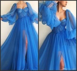 Blue sexy africain gonflé à manches longues hautes hautes partout de plancher longueur de sol en tulle robe formelle robes de soirée