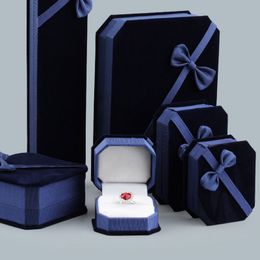 Blauw Velvet Bowknot Sieraden Verpakking Houder Opbergdozen Voor Hanger Ketting Bedelarmbanden Ring Oorbel Bangle Display Case Wedding Decor