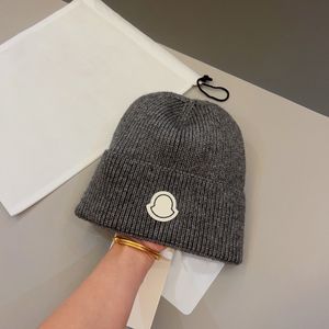 Bluetooth Beenie Hat Designer emmer hoeden gemonteerde hoeden caps mannen cap head decoration zon op maat roze witte val warme dames 2022 mode
