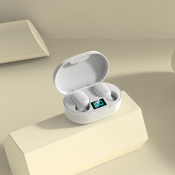 Casque Bluetooth Écouteurs sans fil Son stéréo basse avec étui de chargement sans fil Écouteurs Affichage LED avec micro intégré Casque pour la course à pied, l'entraînement et les sports