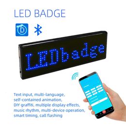 Bluetooth LED Nom Badge DIY Programmable Défilement Message Board Multi-langue Mini LED Tag Modèle Affichage pour la Réunion de Fête 240112