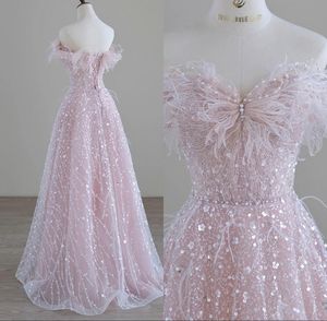 Blush robes de soirée photos réelles longue robe de bal sans bretelles à lacets dos couches tulle avec perles brillantes perles robes de soirée en plumes