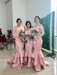 Blozen roze goedkope zeemeermin bruidsmeisje jurken lange mouw off-schouders kant applique plus size formele partij bruiloft gasten meid van eer jurk