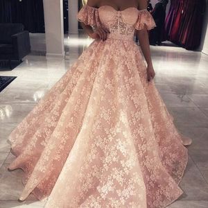 Blozen roze kant prom dresses mode uit schouder kant applique vloer lengte feestjurk 2018 nieuwe collectie a-lijn avondjurken formele slijtage