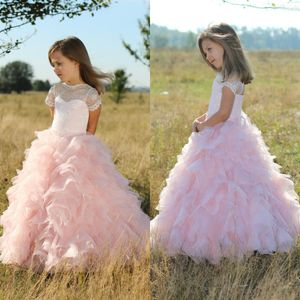 Blush Pink Lace Tulle vestido de bola vestidos de niña de flores para el desfile de cumpleaños de la boda 2017 manga corta recortada espalda con cordones volante EN7134