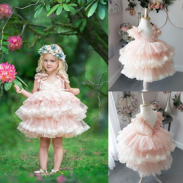 Blush Pink Lovely Flower Girls vestidos con cuello en V manga corta con volantes escalonados encaje niña desfile vestidos Puffy Tutu Mini vestido de cumpleaños