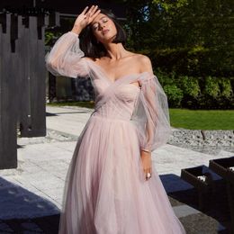 Blush Pink Off The Shoulder Prom Dresses Long Puffy Sleeves Tule Avondjurken Plooien Formele Feestjurk Op maat gemaakt