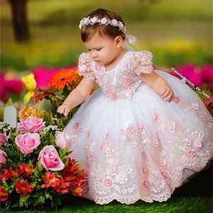 Blush rose perles 2022 robes de demoiselle d'honneur pour mariage perlé cristal à manches courtes dentelle florale bébé robe d'invité de mariage