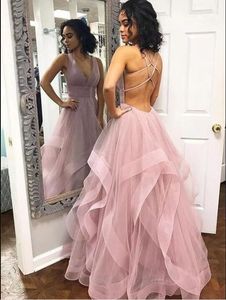 Blush Rose Volants Tulle De Bal Douce 16 Robes 2019 Criss Cross Bretelles Dos Nu Sexy Col En V Cocktail Robes De Soirée Robe De Festia