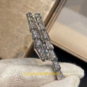 Boagery Bracelet Designer Bijoux V Bracelet d'os de serpent en diamant complet pour les femmes Bracelet de diamant complet de luxe et d'or rose à plateau épais