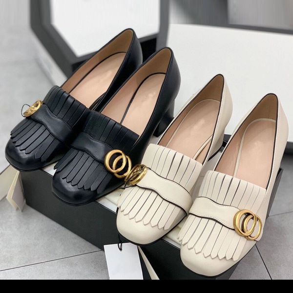 Chaussure bateau chaussures habillées de créateur talons hauts femmes chaussure de fête classique talon moyen en cuir talon épais tête ronde bouton en métal glands chaussures de sport de mode mocassins d'extérieur