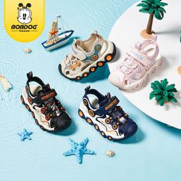 Bobdog House Girl's Trendy Close Toe Sandalias transpirables, cómodos zapatos de agua de playa duraderos para actividades al aire libre BMT22241
