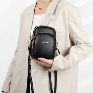 Body Cross Small Bag for Womens Mobile Phone 2024 Summer Mini et exquise Vertical multicouche épaule unique
