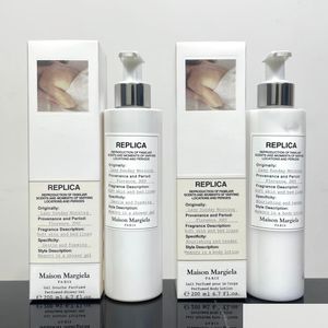 Lavado de carrocería más recién llegada Maison Martin Margiela Perd Ducha Gel Loción 200 ml Día de la navegación Día del domingo por la mañana