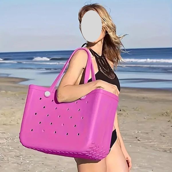 Bogg Sac charme EVA Paster Panier en plastique Sac de plage d'été Silicone grande gelée portable Candy Rubber Hole Tote Sac étanche Basticule de magasinage léger Ho04 EC4