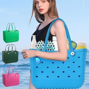 Bogg Bag Silicone Beach Tote personalizado Moda Eva Plastic Beach Bags Mujeres Summer Storage agujero agujero bolsa natación playa bolsa grande cesta resistente al desgaste