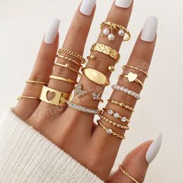 Bohemia Zirkoon Crystal Pearl Rings For Women Butterfly Heart Charm Hollowed Stars Geometrische ringen Set Fashion Jewelry