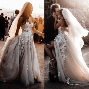 Bohemian 2024 Robes country Sweetheart perled Boho Lace Appliquée Bridal Bridal Backless Vintage Sweep Train Beach Robe de mariée