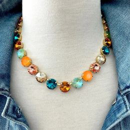 Diseño creativo bohemio Collar de cristal colorido Colleto mixto Geométrico Claw Conclaid Cadena Mujeres Men Jewelry Choker Drop 240428
