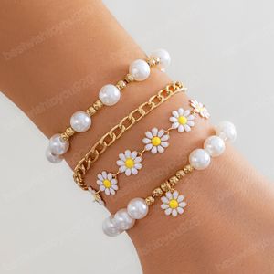 Bohème Imitation Bracelet perlé perle pour femmes Chaîne de liaison charme de fleur Bangles Définit les filles de bijourie à la mode mariage
