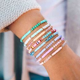 Bohemian Multicolor Clay Poyester Zachte aardewerk Rondelle Bead Armband voor Dames Fashion Beach Holiday Gift Jewelry