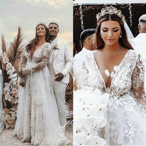 Robes de mariée bohème grande taille avec manches longues 2020 Sexy col en V profond dentelle florale bohème plage robes de mariée robe vestidos2412