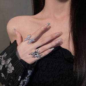 Boheemse stijl vloeibare niche -ontwerper High Sense sieraden vlinder open ring vrouwelijke Instagram coole mode persoonlijkheidsindexring