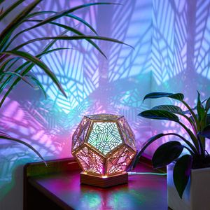 Boheemse stijl poolster tafellamp, 3D-projectie holle lamp, kleurrijke diamanten lichten, decoratieve vloerlamp, uniek licht voor slaapkamer bruiloft Kerstmis