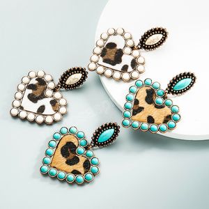 Pendientes colgantes bohemios turquesa con forma de corazón, pendientes étnicos de cuero de crin, aretes colgantes llamativos, Brincos de fiesta para mujer