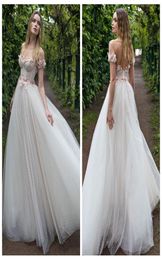 Vestidos de novia bohemio 2019 Floral 3D fuera del hombro Una línea Elegante Jardín Vestido de Noiva para Garden Brides Dress2391336