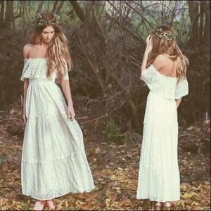 Bohemian White Off Shoulder Prom Dresses Korte Mouwen Sexy Back Ritssluiting Full Lace Avondjurken Enkel Lengte Vintage Country Style Towns