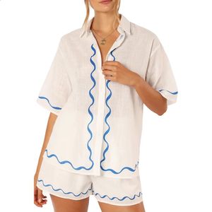 Boho Beach Style 2 pièces tenues Fashion imprimées à manches courtes Bouton à manches courte-tops Shorts Set Women Lounge Matching Beachwear 240429