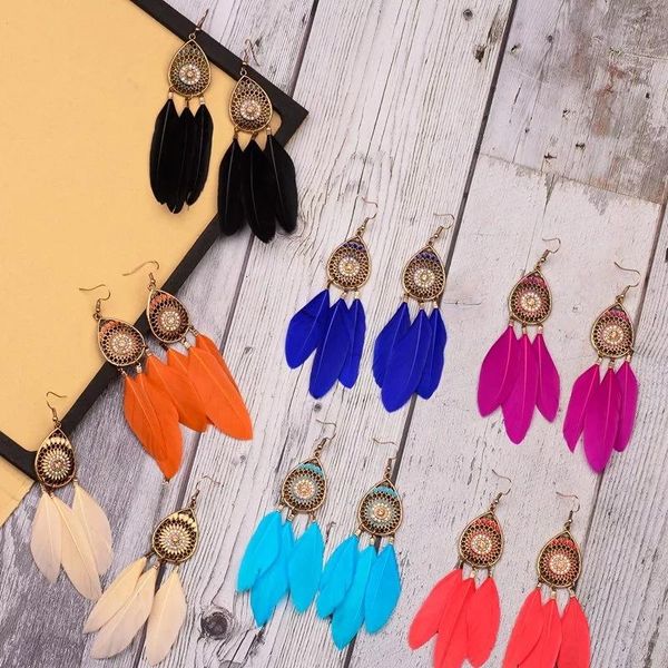 Boho BlueRed Plume Boucles D'oreilles Pour Les Femmes Évider Dégoulinant D'huile Vintage D'été Dames Boucles D'oreilles Bijoux