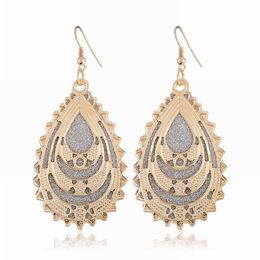 Boho Double Layers Legering Goud Kleur Lange Dangle Grind Textuur Hollow Design Butterfly Round Water Drop Earrings for Women Gift Jewelry