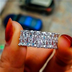 Boho Femelle Big Deux rangées Gouttes Bague Diamant Luxe 925 Silver Loge Engagement Bijoux Vintage Anneaux de mariage pour Femmes Grossistes