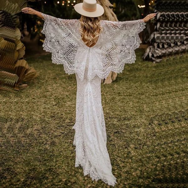 Robe de mariée en dentelle Boho avec ailes 2023 vestidos de novia Beach Garden Château Chapelle Boho robe de mariée Dos ouvert Chapelle Train Bohème Col en V