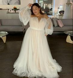 Boho Plus Size Trouwjurken Bruidsjurk Strand Land Off-the-shoulder Lange mouwen Tule A-lijn Op maat gemaakt vestido de novia