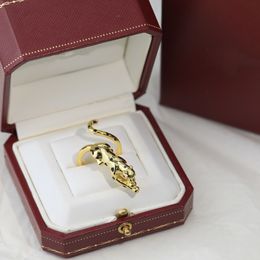 Nueva pantera negra con manchas atrevidas, lisa, para hombres y mujeres, anillo abierto de leopardo chapado en oro